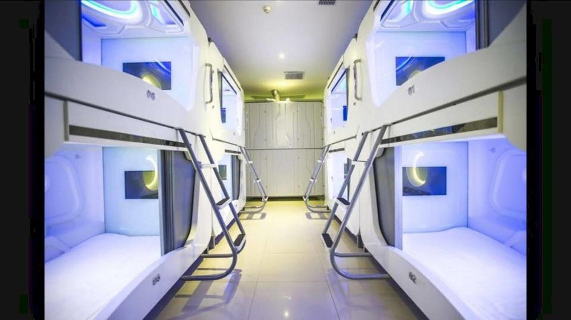 Time Capsule Hotel George Town Zewnętrze zdjęcie